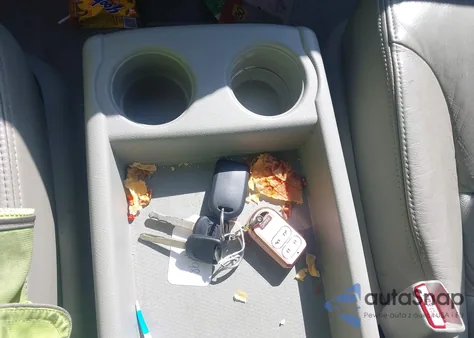 2008 Honda Odyssey Touring from USA, damaged, VIN 5FNRL38948B074165